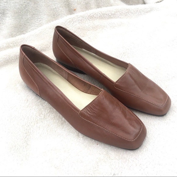 WORTHINGTON brown leather Linda flats size 6 - Picture 2 of 8